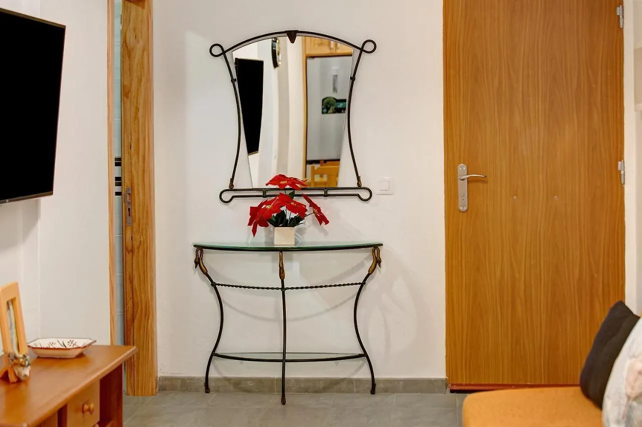 Arinaga Home