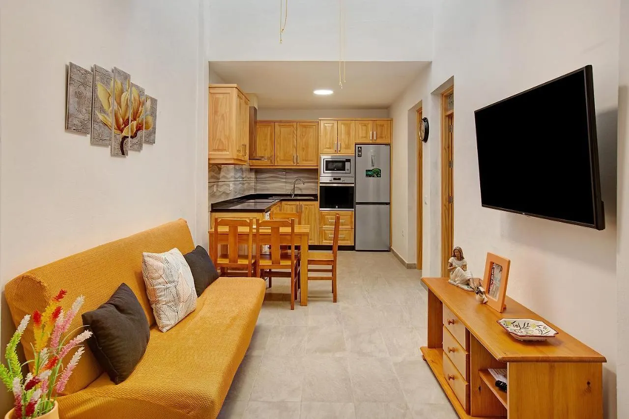 Arinaga Home location